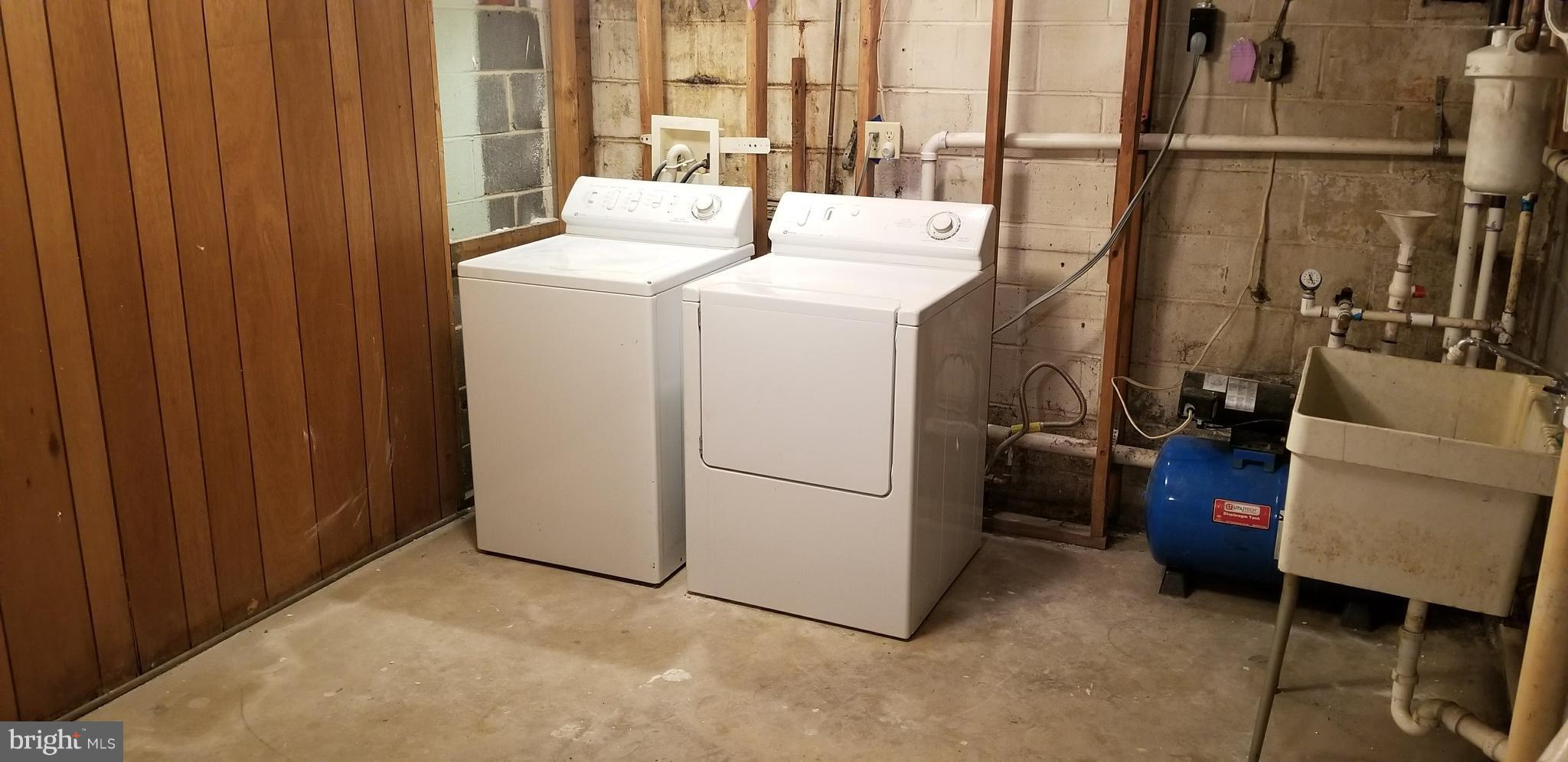 1052 Utterback Store Road Great Falls, VA 22066 - Photo 19 of 30 Laundry Room & Storage Space