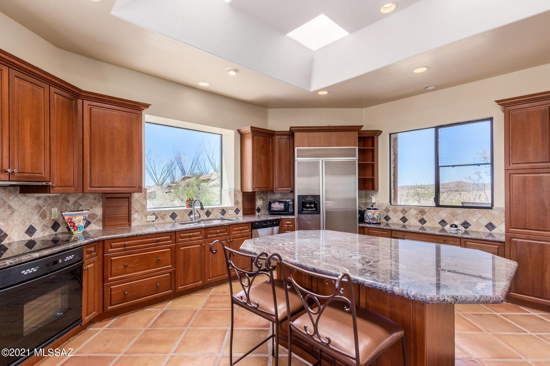246 Bond Canyon Road Rio Rico, AZ 85648 - Photo 14 of 45