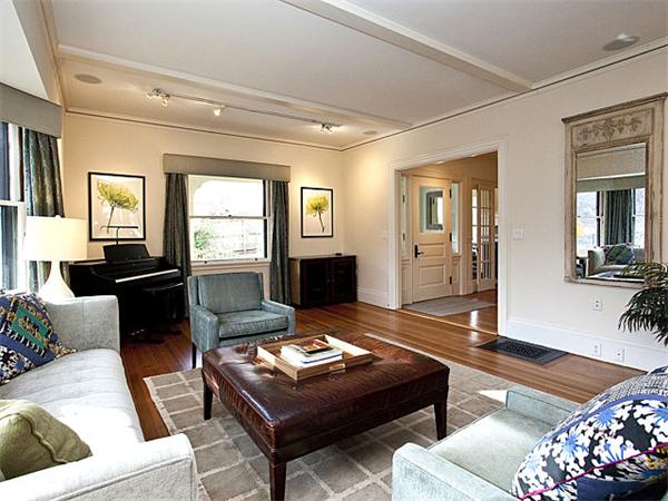 32 Kennard Road Brookline, MA 02445 - Photo 4 of 28