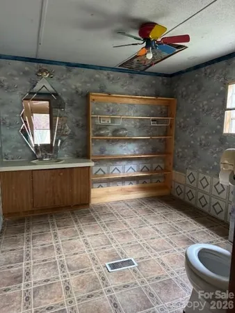 a view of a storage & utility room