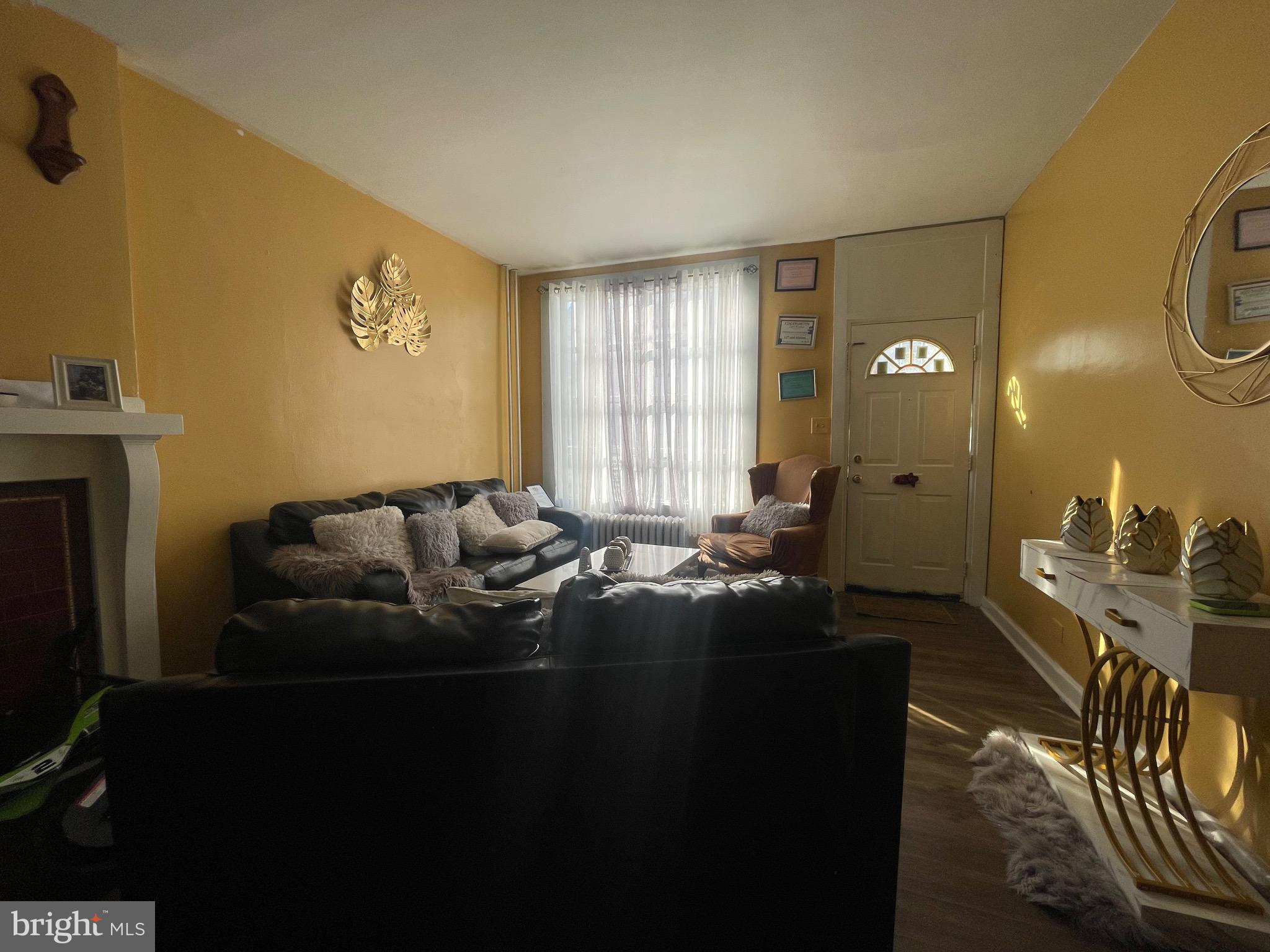 1021 Spring Street Reading, PA 19604 - Photo 4 of 33 Gallery Image 4
