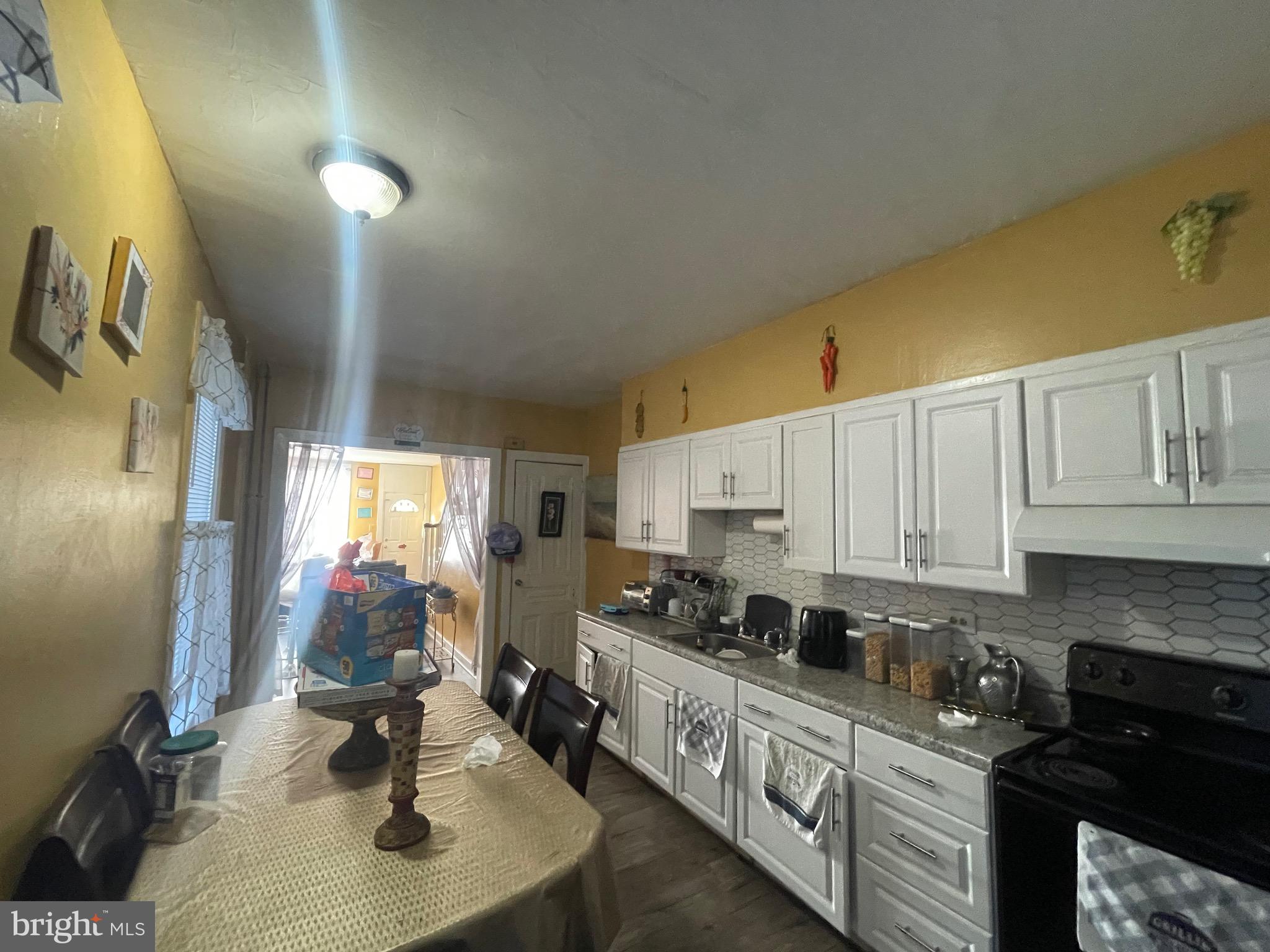 1021 Spring Street Reading, PA 19604 - Photo 9 of 33 Gallery Image 9