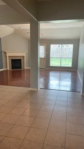 $2,450 | 6719 Emerald Shire Lane, Houston, TX 77041