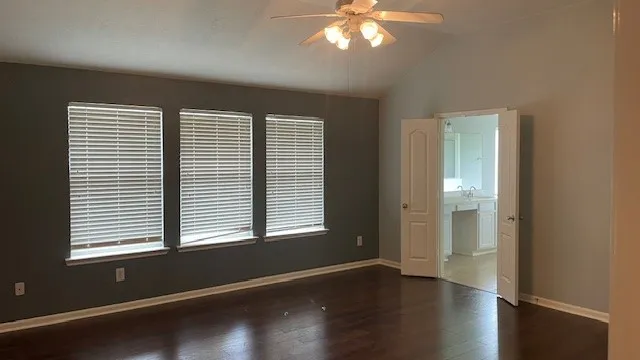 $2,450 | 6719 Emerald Shire Lane, Houston, TX 77041