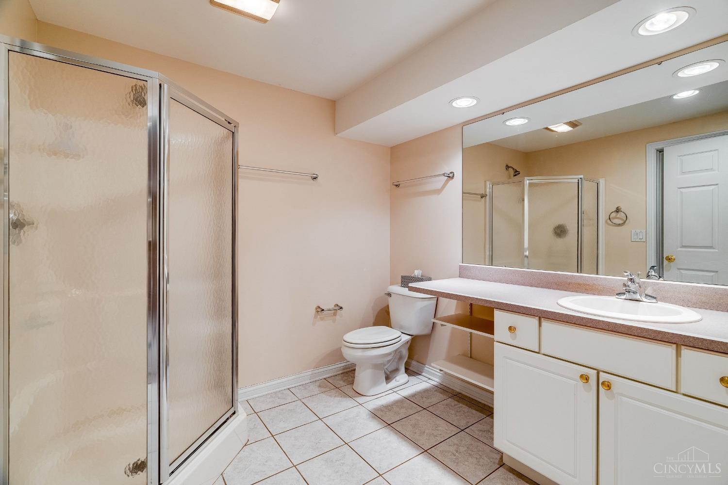 8372 Benton Ridge Lane Cincinnati, OH 45255 - Photo 44 of 56 Gallery Image 44