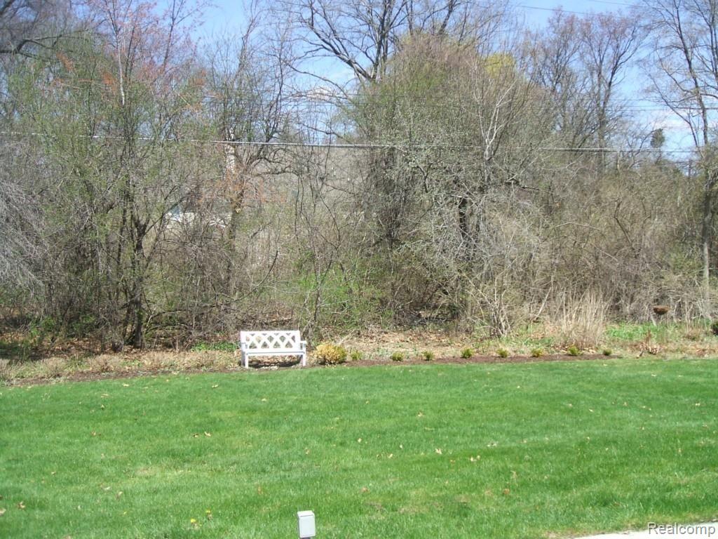 7135 Bingham Road Bloomfield Hills, MI 48301 - Photo 25 of 26 Private