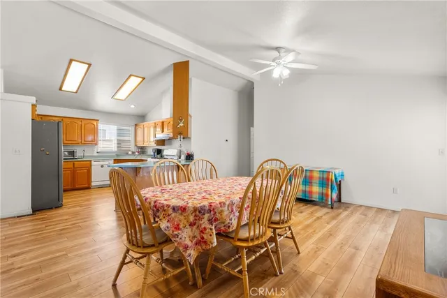 $285,000 | 27828 Spyglass Lane, Canyon Country, CA 91351