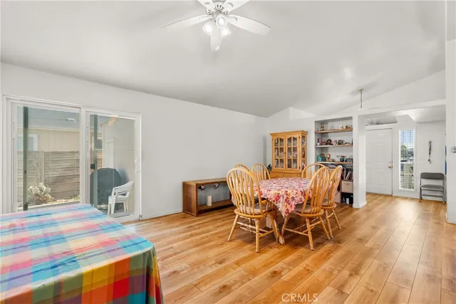 $285,000 | 27828 Spyglass Lane, Canyon Country, CA 91351