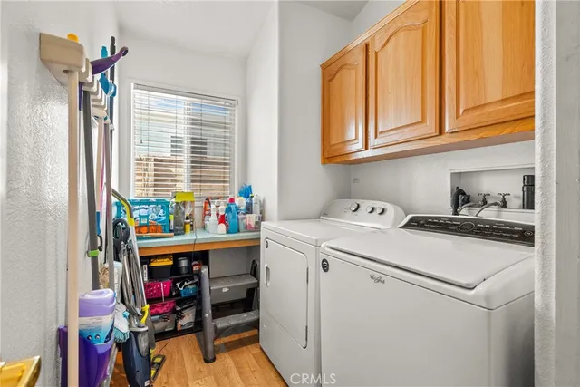 $285,000 | 27828 Spyglass Lane, Canyon Country, CA 91351