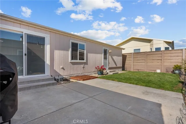 $285,000 | 27828 Spyglass Lane, Canyon Country, CA 91351