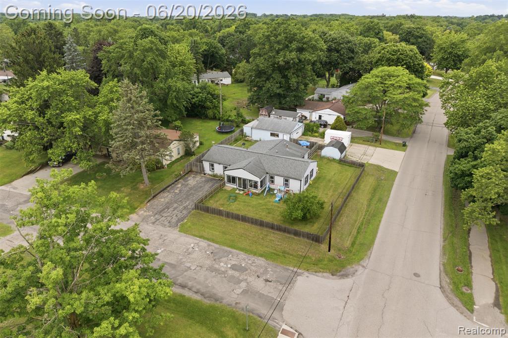 3604 Minton Road Lake Orion, MI 48359 - Photo 46 of 54