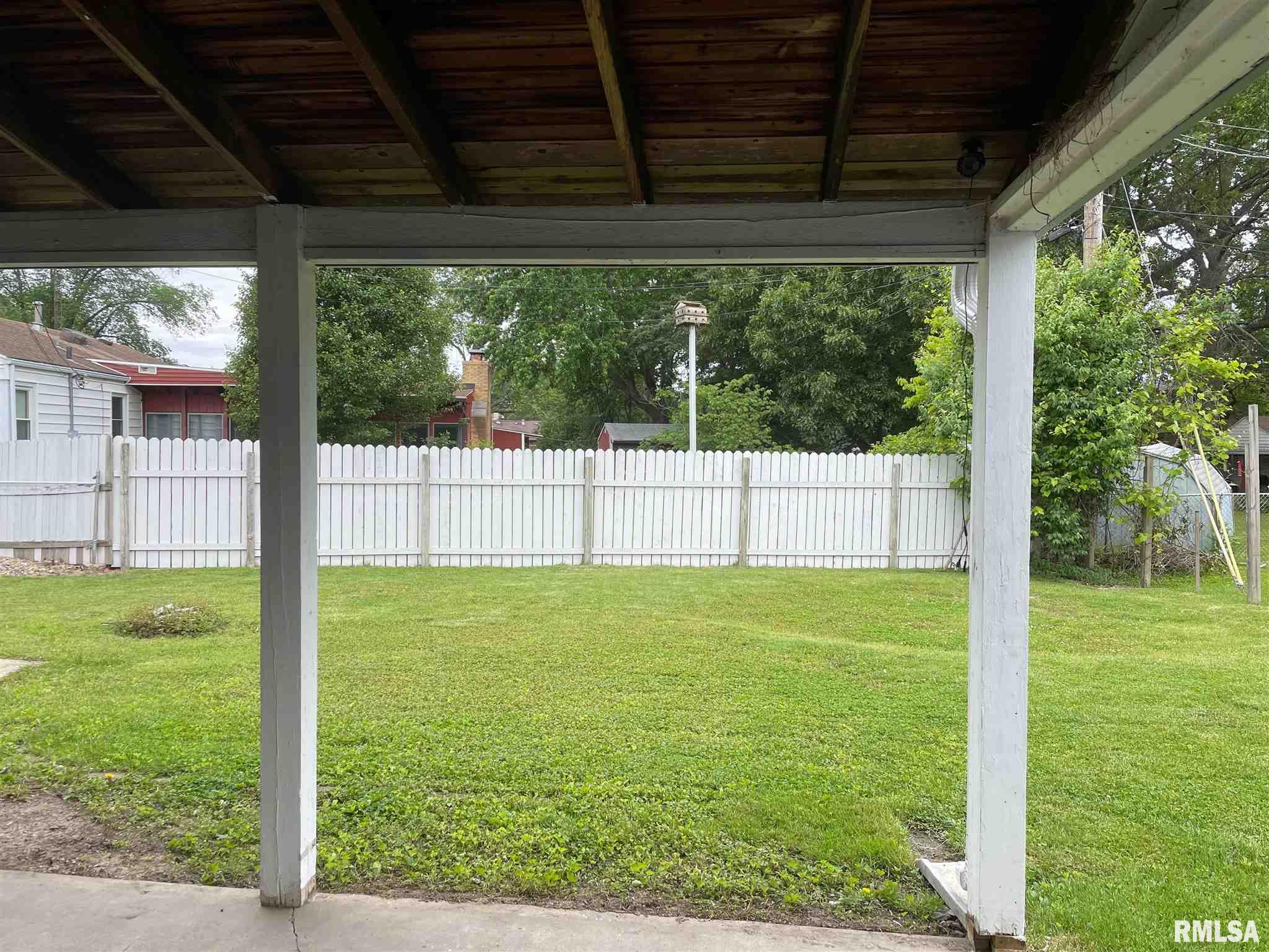 9 Meadowlark Lane Springfield, IL 62702 - Photo 18 of 19