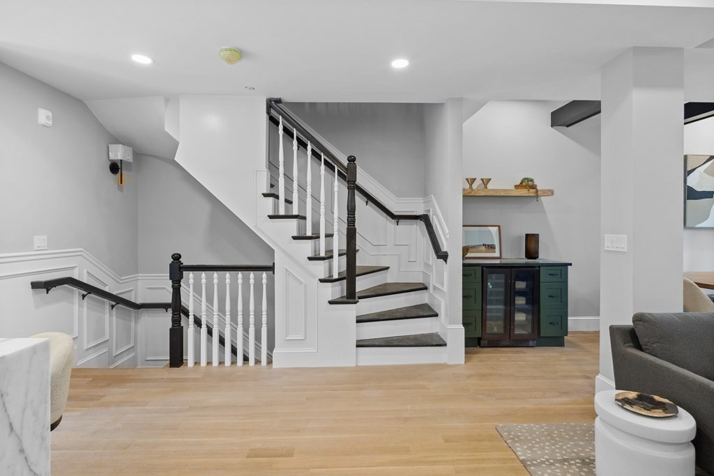210 West Springfield Street, Unit 2 Boston, MA 02118 - Photo 7 of 33 a view of entryway and hall