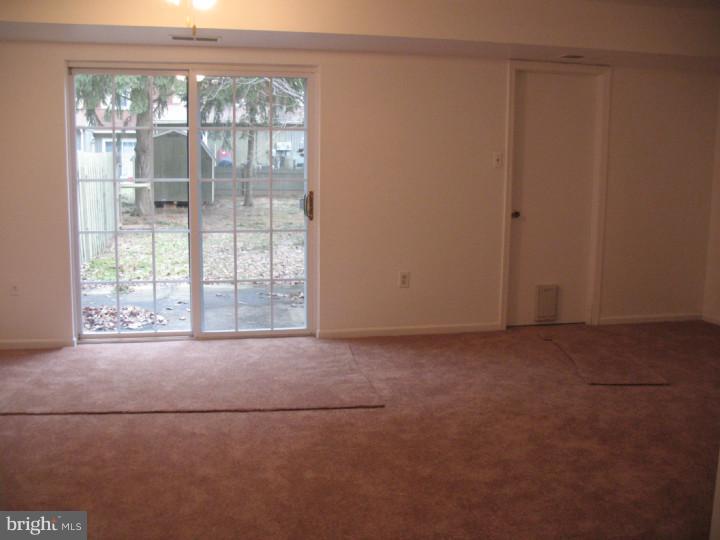 82 Stonegate Road Quakertown, PA 18951 - Photo 3 of 13 Gallery Image 3