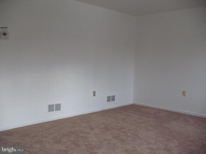 82 Stonegate Road Quakertown, PA 18951 - Photo 5 of 13 Gallery Image 5