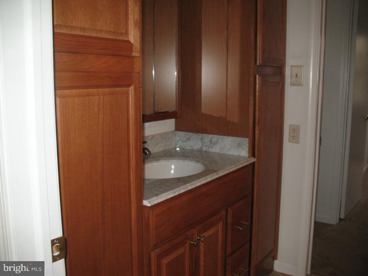 82 Stonegate Road Quakertown, PA 18951 - Photo 9 of 13 Gallery Image 9