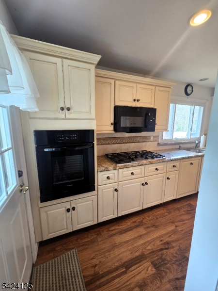 35 Bogert Road Montville, NJ 07058 - Photo 12 of 40