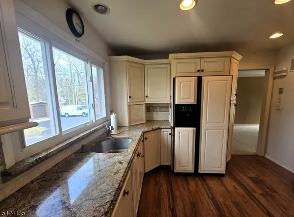 $699,000 | 35 Bogert Road, Montville, NJ 07058