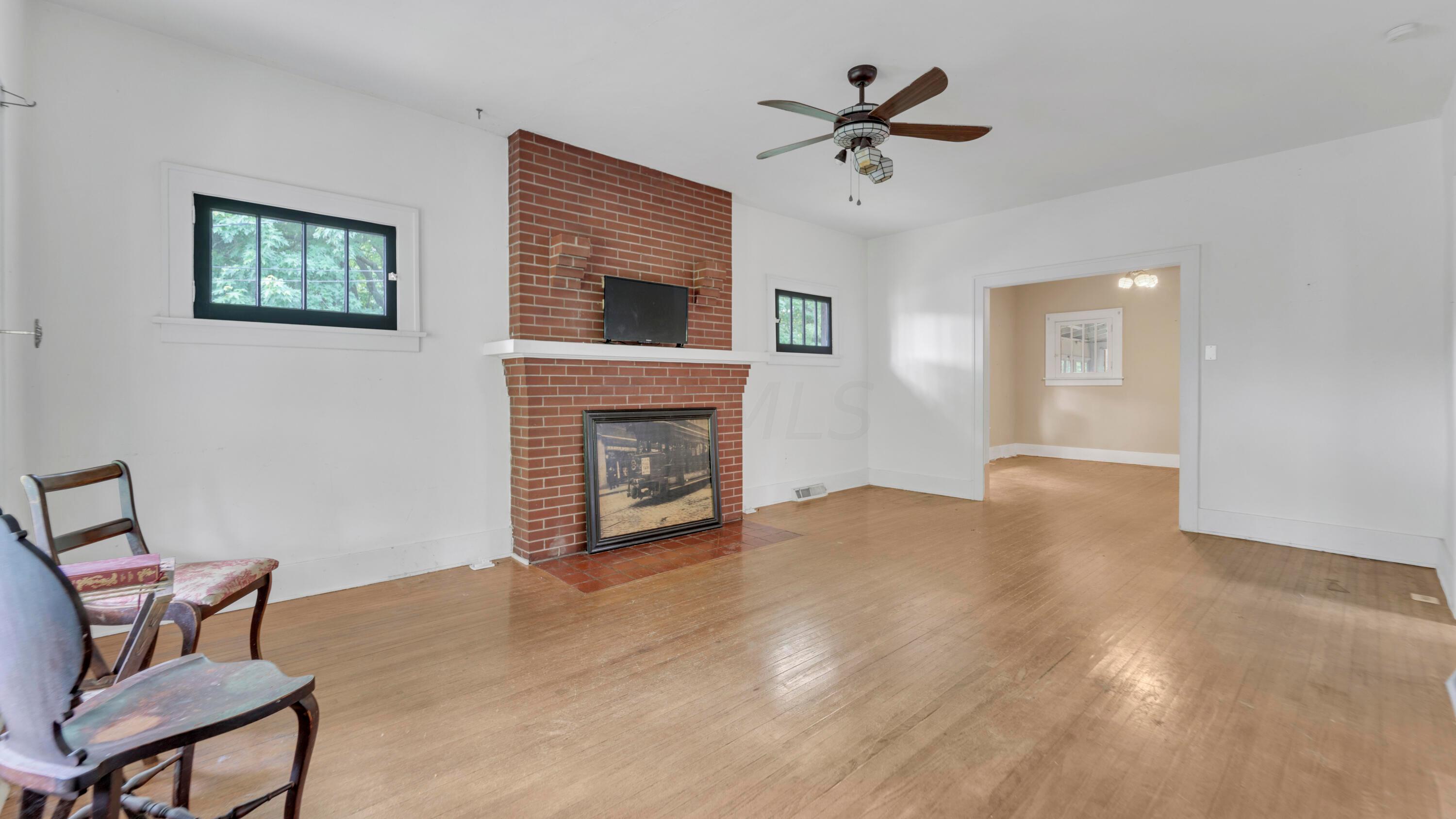 7979 Dublin Road Dublin, OH 43017 - Photo 9 of 40 Living Room to Dining Room!