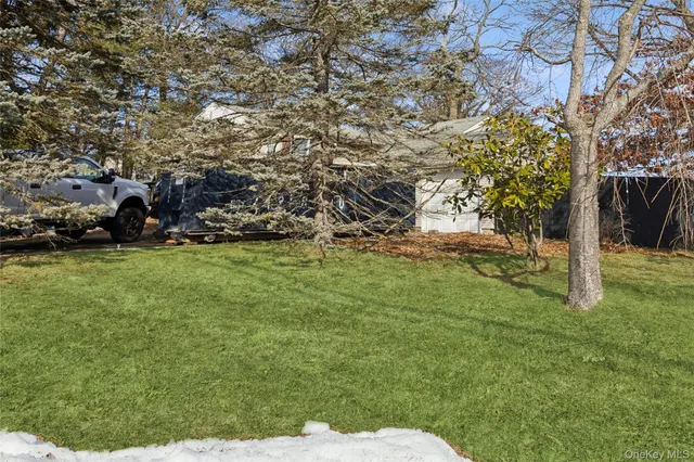 $549,990 | 3 Allegheny Drive West, Farmingville, NY 11738