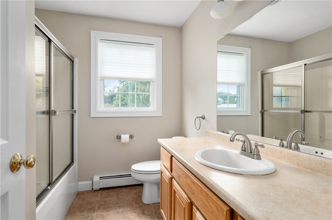 8 Harding Street Cumberland, RI 02864 - Photo 16 of 30 Gallery Image 16