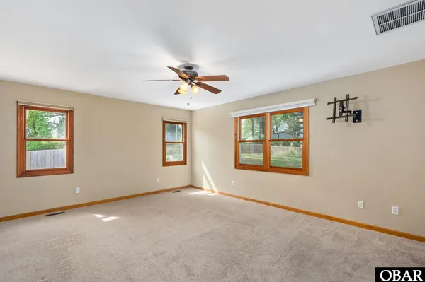 $565,000 | 108 Watersedge Drive, Kill Devil Hills, NC 27948