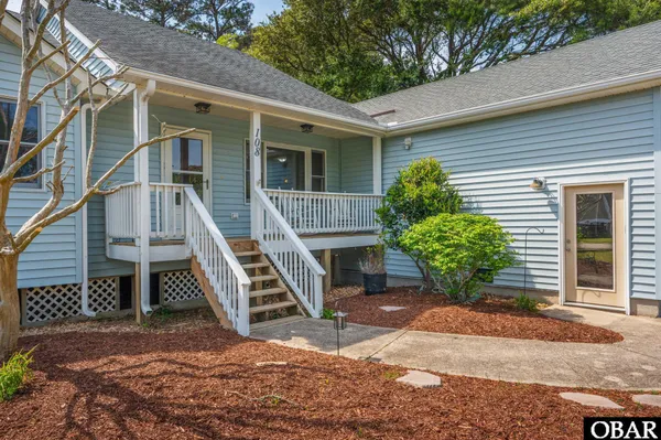 $565,000 | 108 Watersedge Drive, Kill Devil Hills, NC 27948