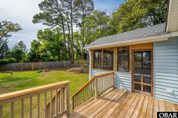 $565,000 | 108 Watersedge Drive, Kill Devil Hills, NC 27948