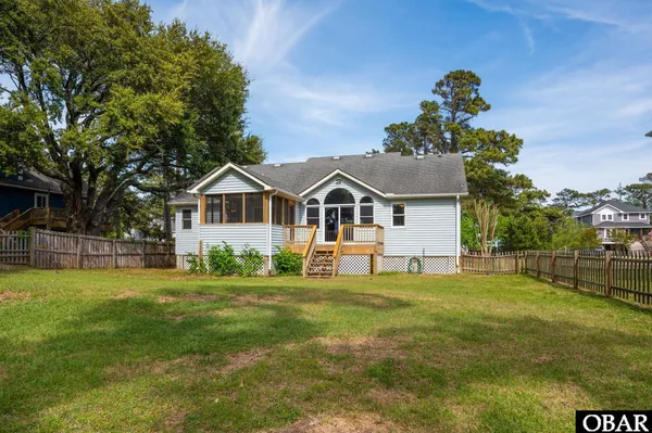 $565,000 | 108 Watersedge Drive, Kill Devil Hills, NC 27948