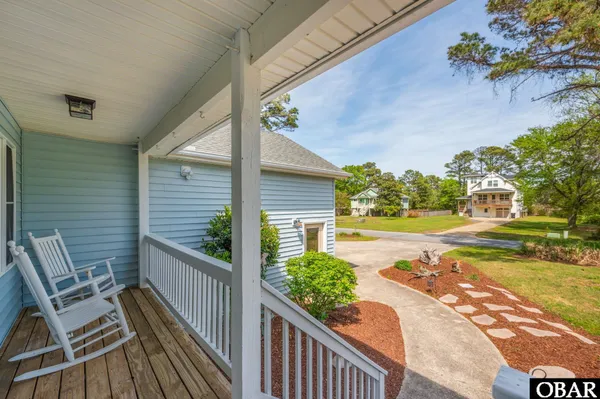 $565,000 | 108 Watersedge Drive, Kill Devil Hills, NC 27948