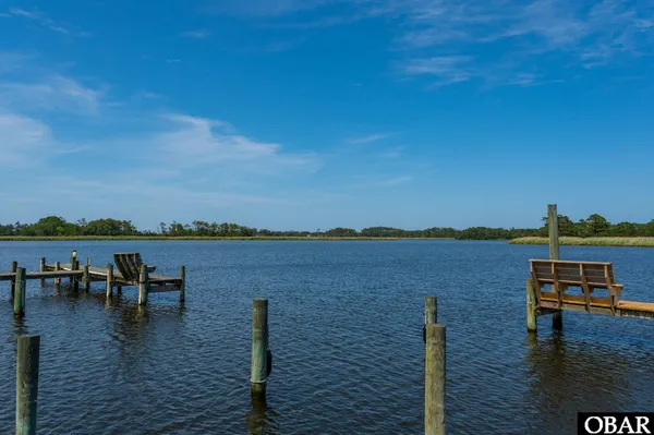 $565,000 | 108 Watersedge Drive, Kill Devil Hills, NC 27948