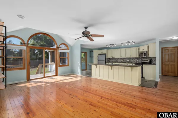 $565,000 | 108 Watersedge Drive, Kill Devil Hills, NC 27948