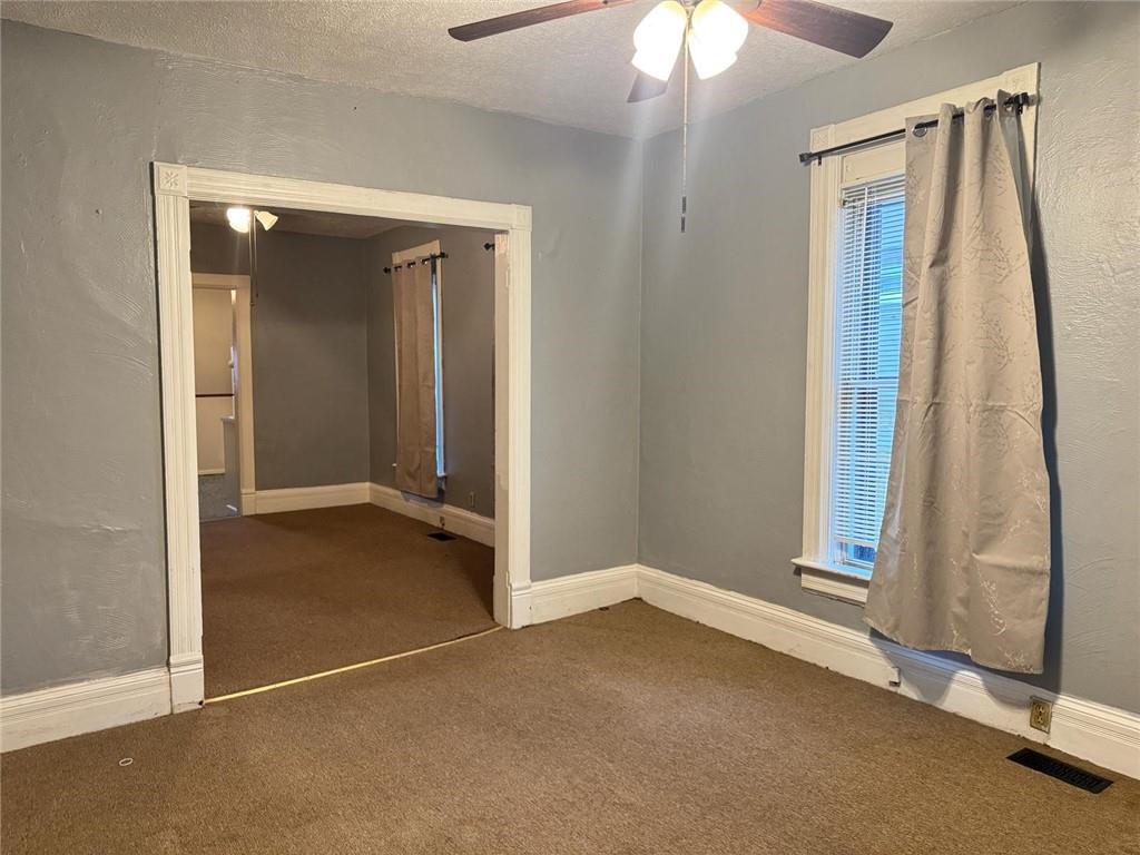 619 Schaaf Place Erie, PA 16503 - Photo 3 of 22