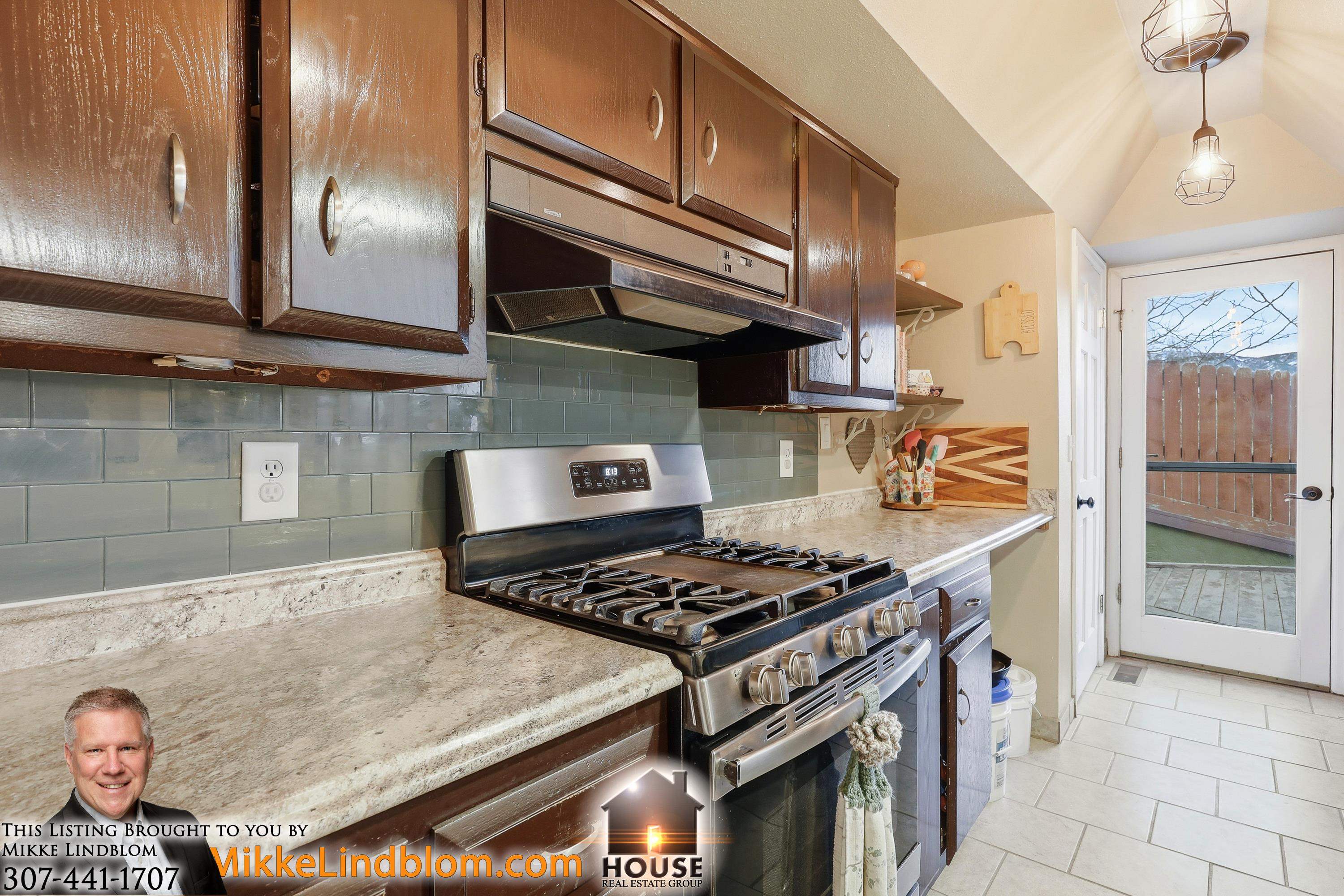 4120 Deer Run Casper, WY 82601 - Photo 10 of 33