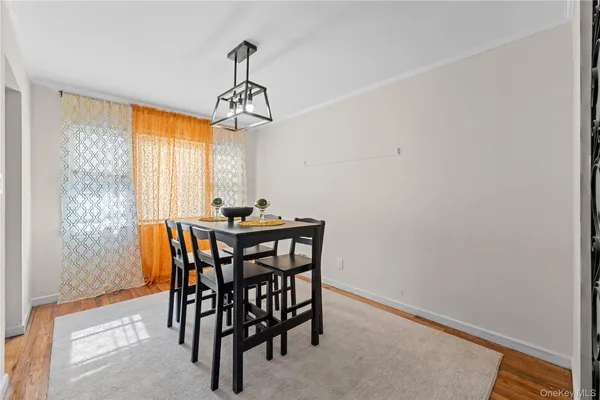 $749,900 | 112-36 180th Street | St. Albans