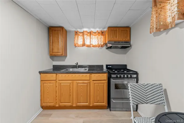 $749,900 | 112-36 180th Street | St. Albans