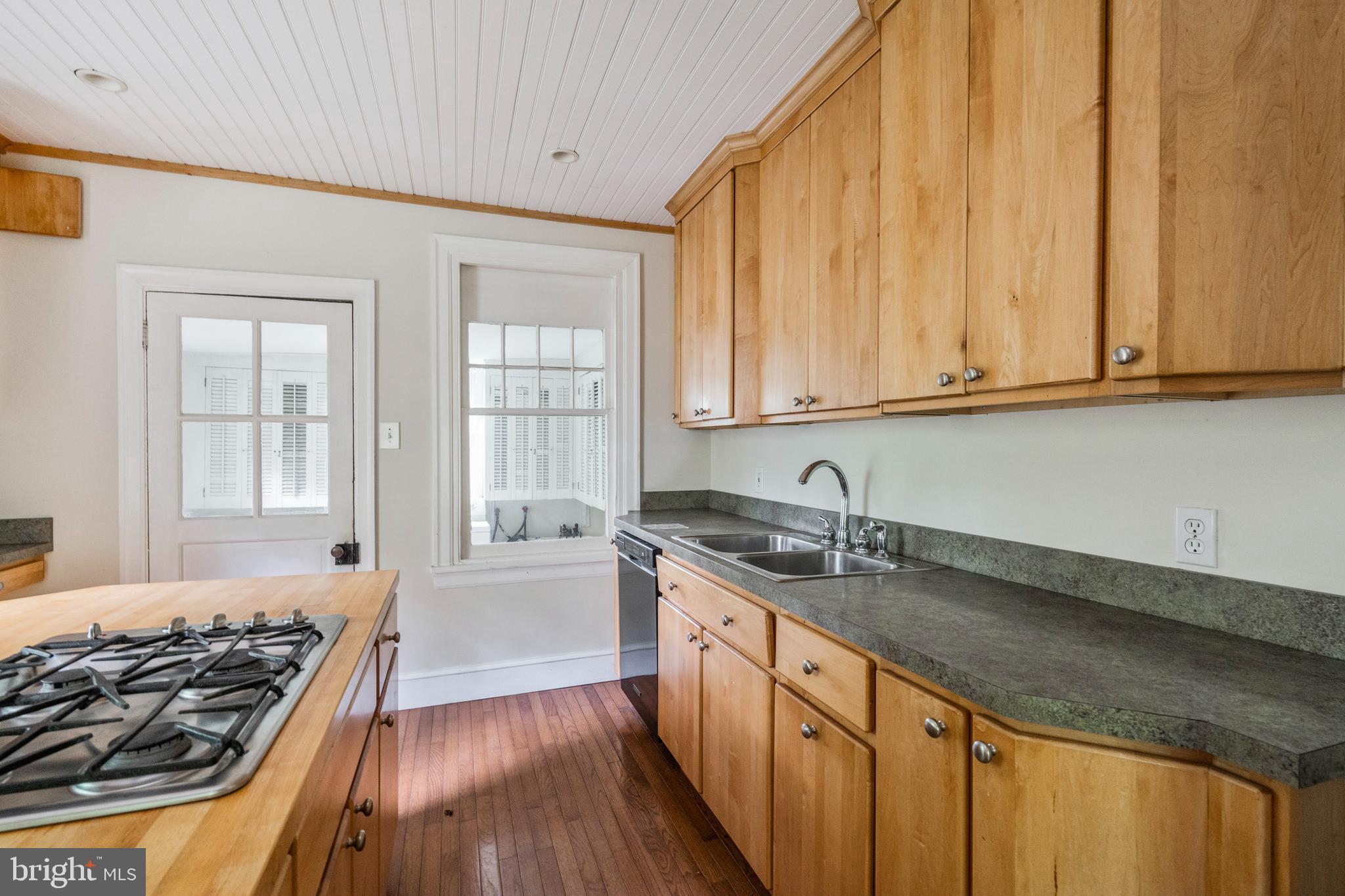 213 Devon State Road Devon, PA 19333 - Photo 13 of 32 Kitchen