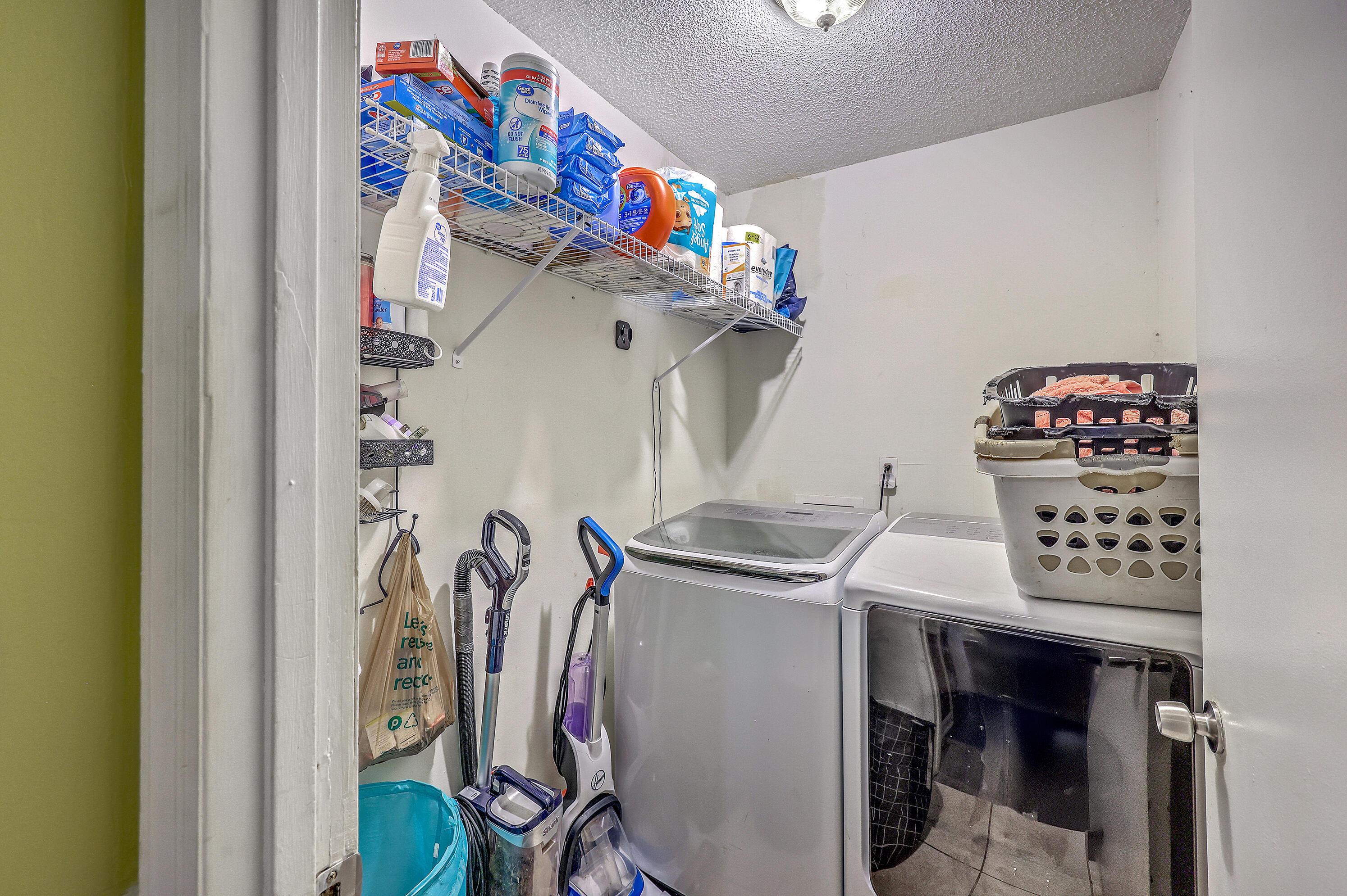 109 Coachman Lane Summerville, SC 29486 - Photo 25 of 34 ZYN_6852_3_4_5_6_7_8