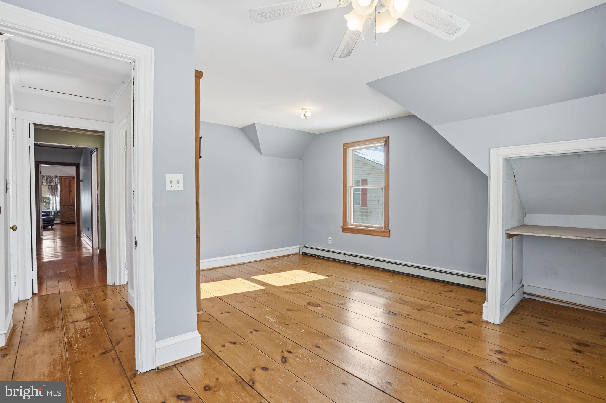 407 Reading Street Pennington, NJ 08534 - Photo 22 of 42 Bedroom (Upstairs)