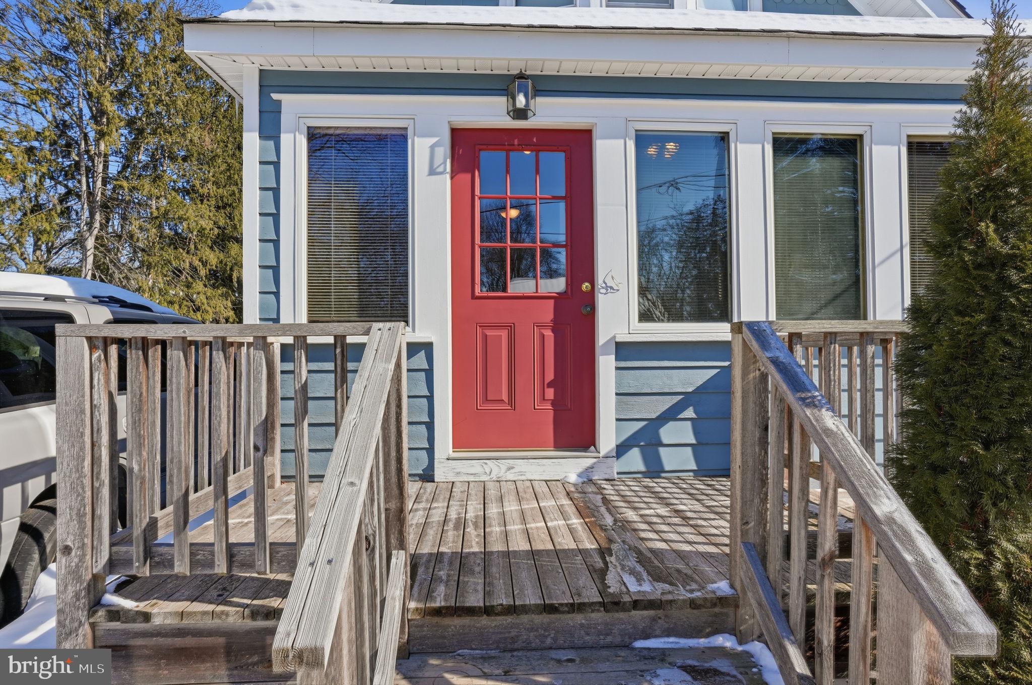 407 Reading Street Pennington, NJ 08534 - Photo 3 of 42 Front of home