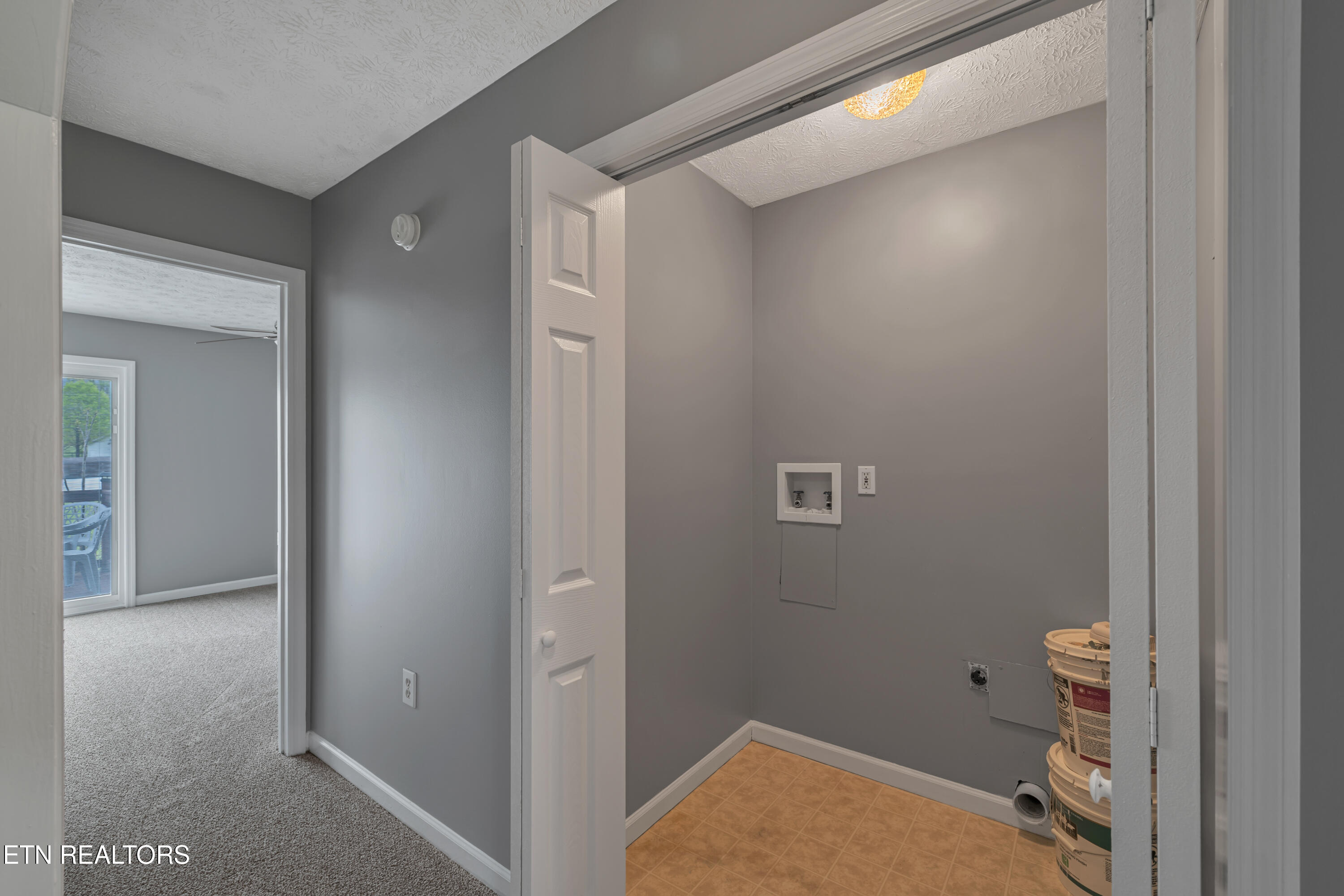 229 Sands Road Sweetwater, TN 37874 - Photo 23 of 35 Laundry
