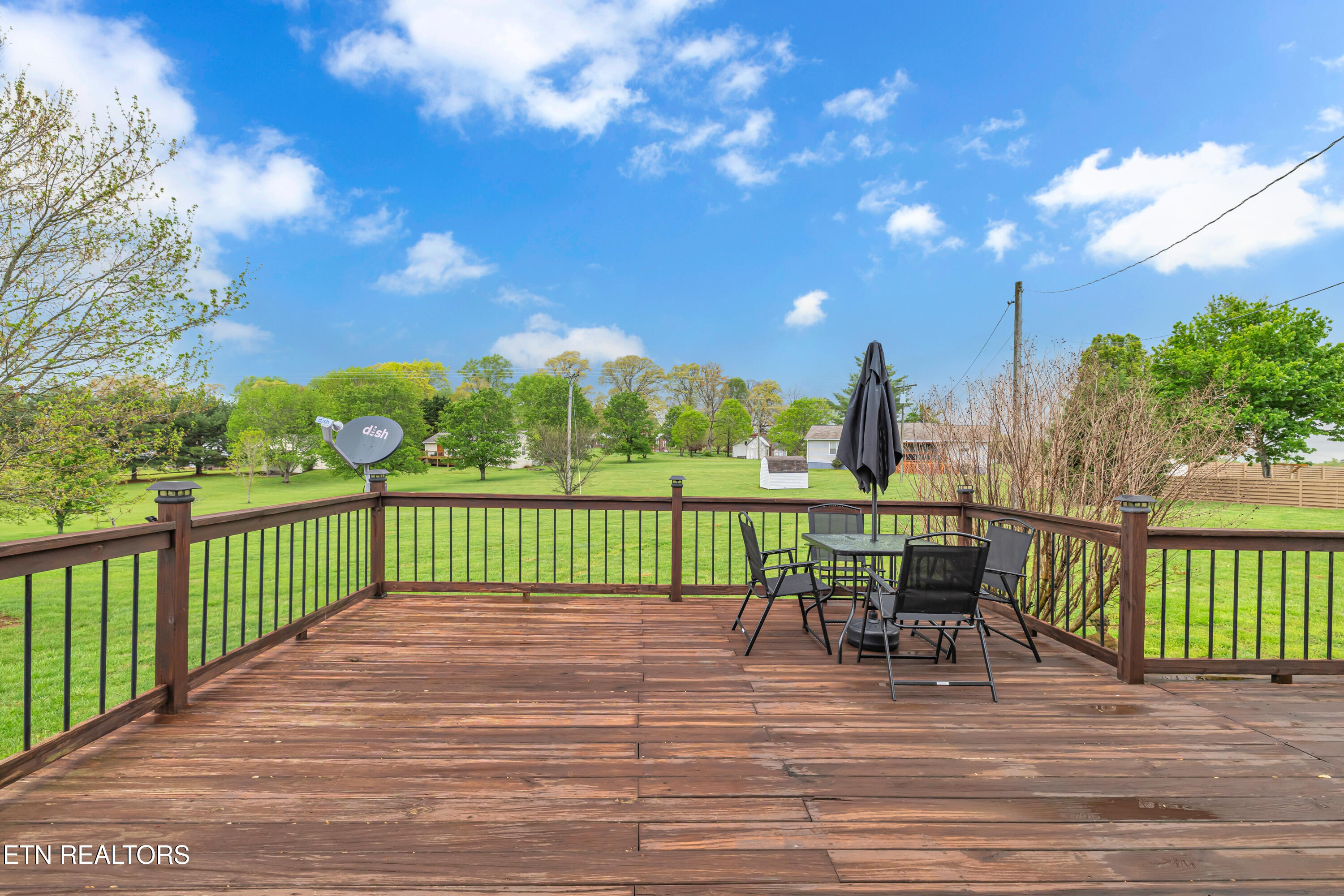 229 Sands Road Sweetwater, TN 37874 - Photo 27 of 35 Large Deck