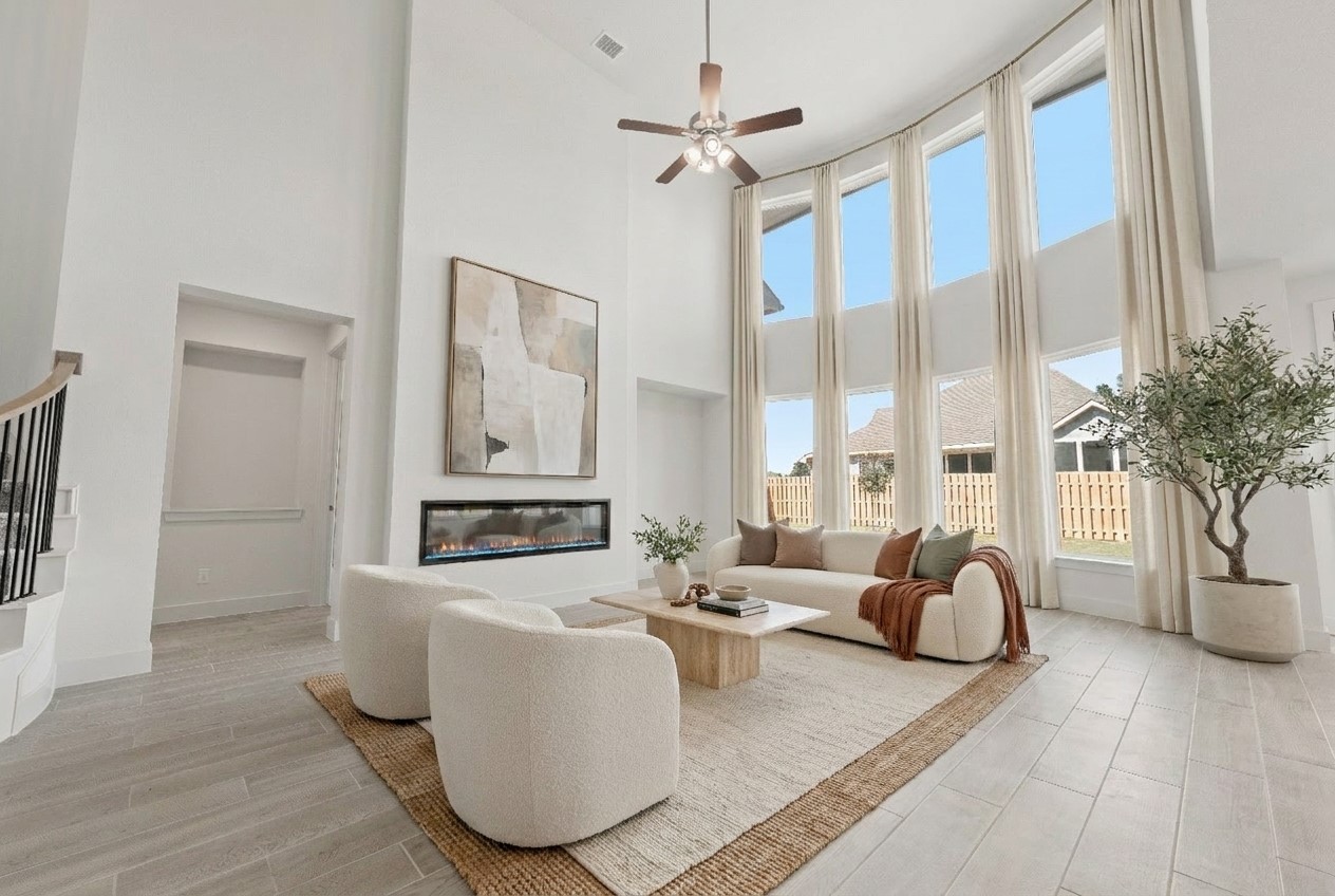 117 Beebalm Cove Georgetown, TX 78633 - Photo 4 of 22 Virtually staged image. Features, selections and colors may vary.