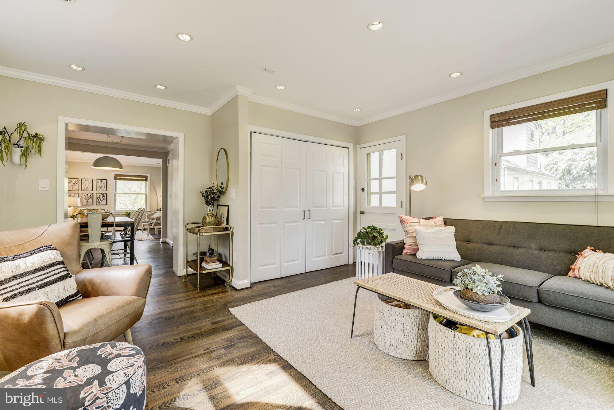 10614 South Dunmoor Drive Silver Spring, MD 20901 - Photo 15 of 29 Family Room