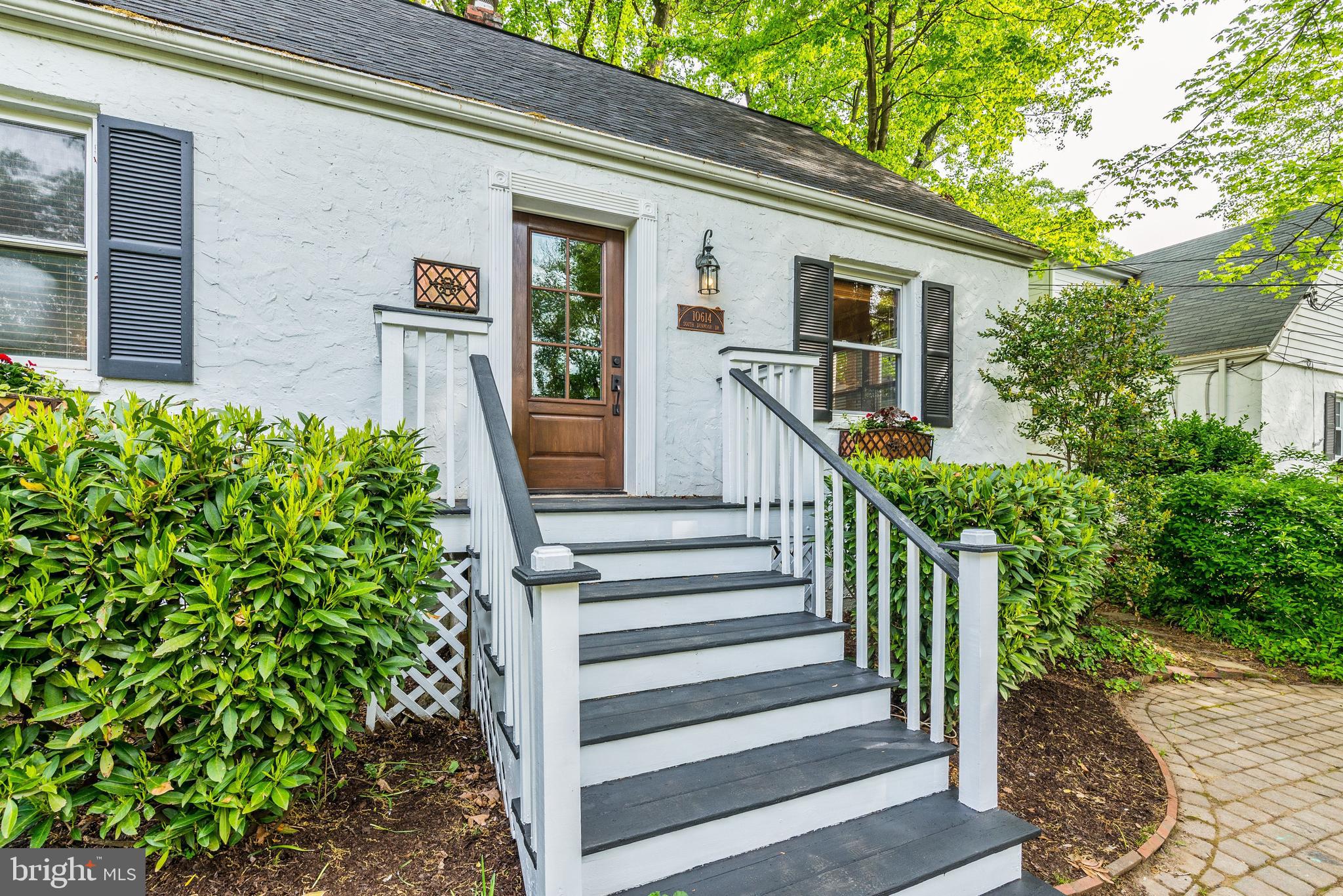 10614 South Dunmoor Drive Silver Spring, MD 20901 - Photo 3 of 29 Front Exterior