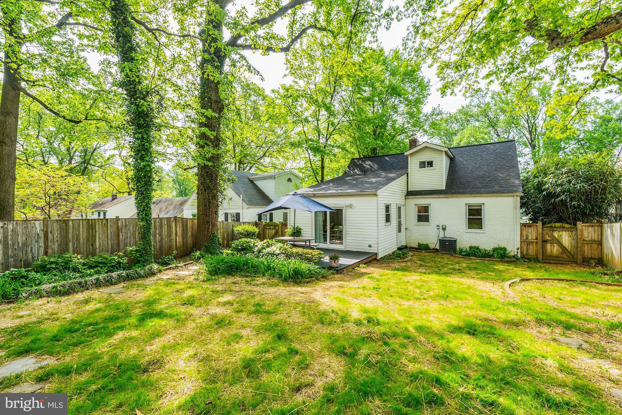 10614 South Dunmoor Drive Silver Spring, MD 20901 - Photo 27 of 29 Rear Exterior