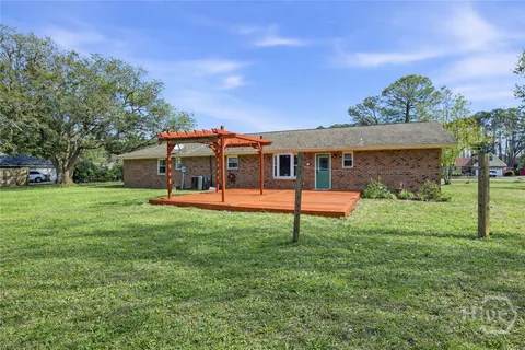 $329,500 | 73 Bea Road, Richmond Hill, GA 31324