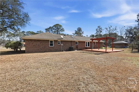 $329,500 | 73 Bea Road, Richmond Hill, GA 31324