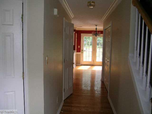 3339 Timberwolf Avenue High Point, NC 27265 - Photo 3 of 13 Entry.