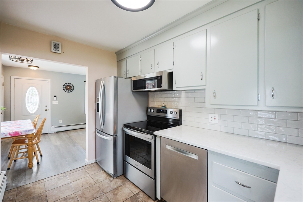 436 Lepes Road Somerset, MA 02726 - Photo 11 of 34 Gallery Image 11